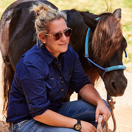 Equine-Therapy-for-Women-03